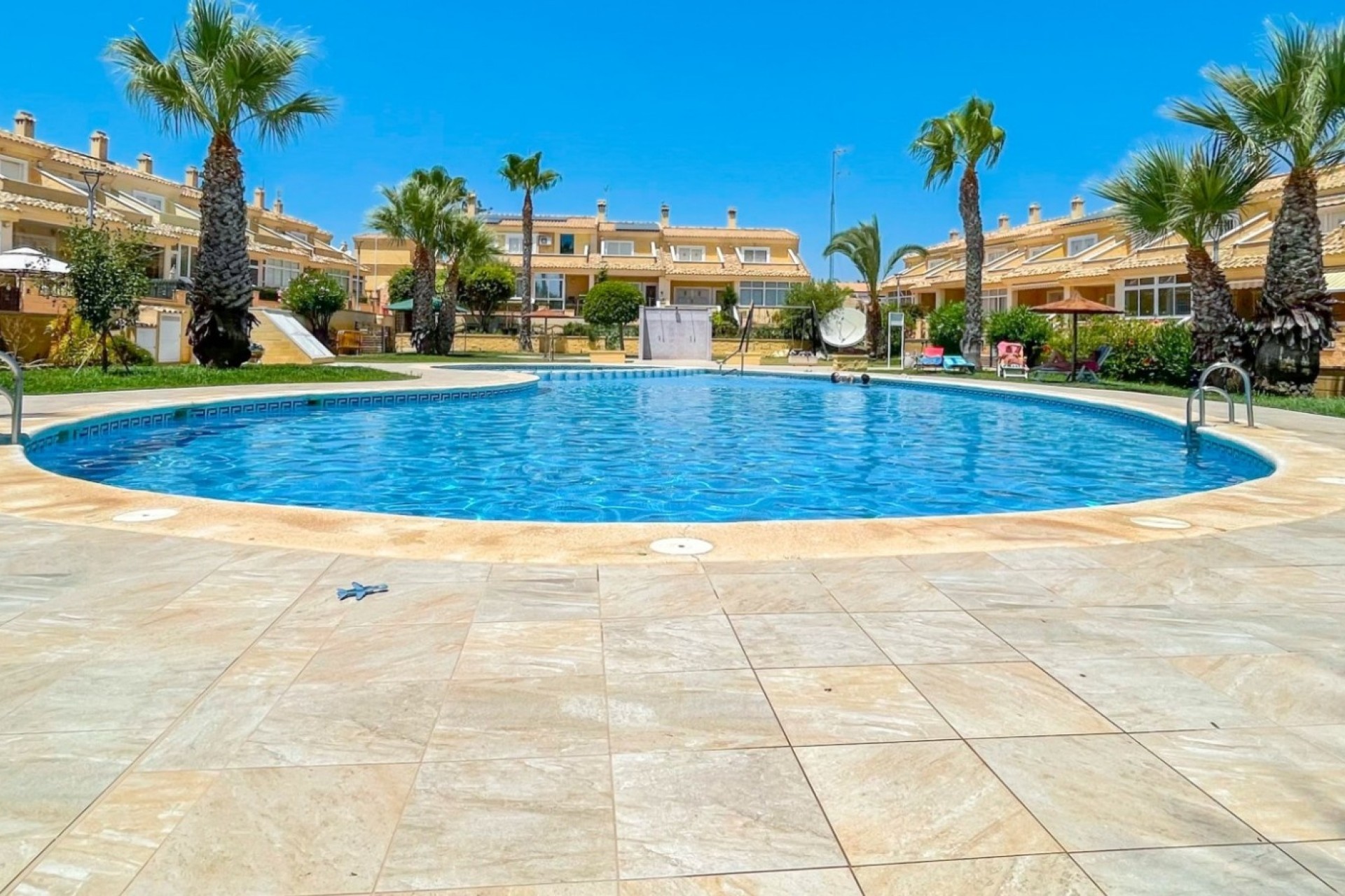 Revente - Maison de ville -
Orihuela Costa - Punta Prima