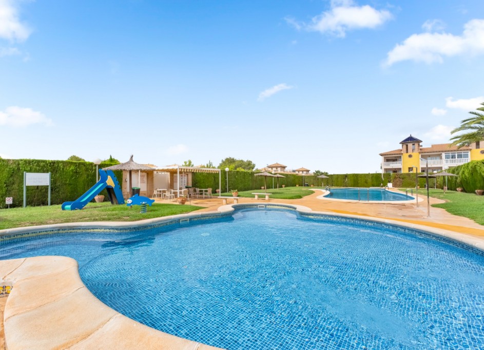 Revente - Maison de ville -
Orihuela Costa - Villamartín