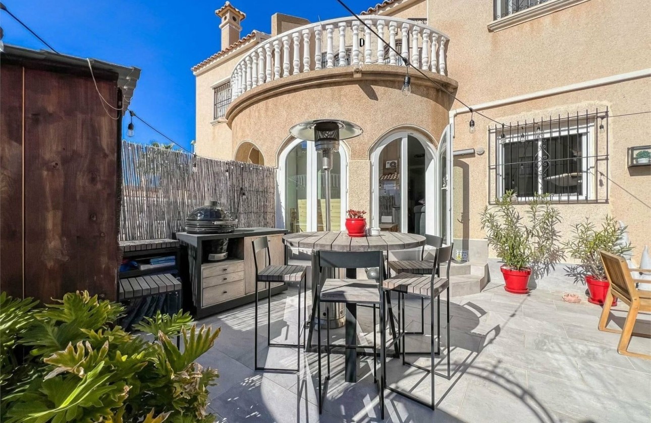 Revente - Maison de ville -
Orihuela Costa - Villamartín