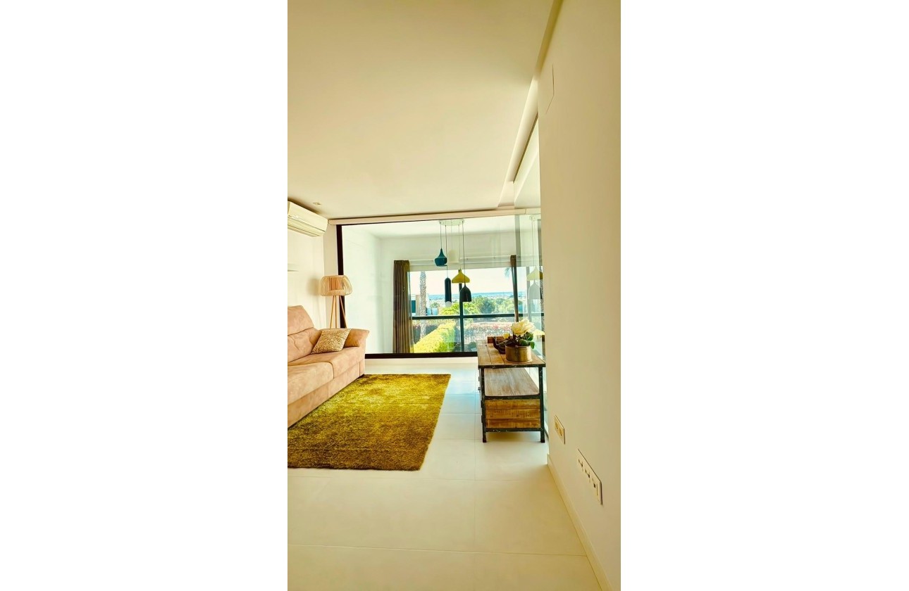 Revente - Maison de ville -
Orihuela Costa - Villamartín