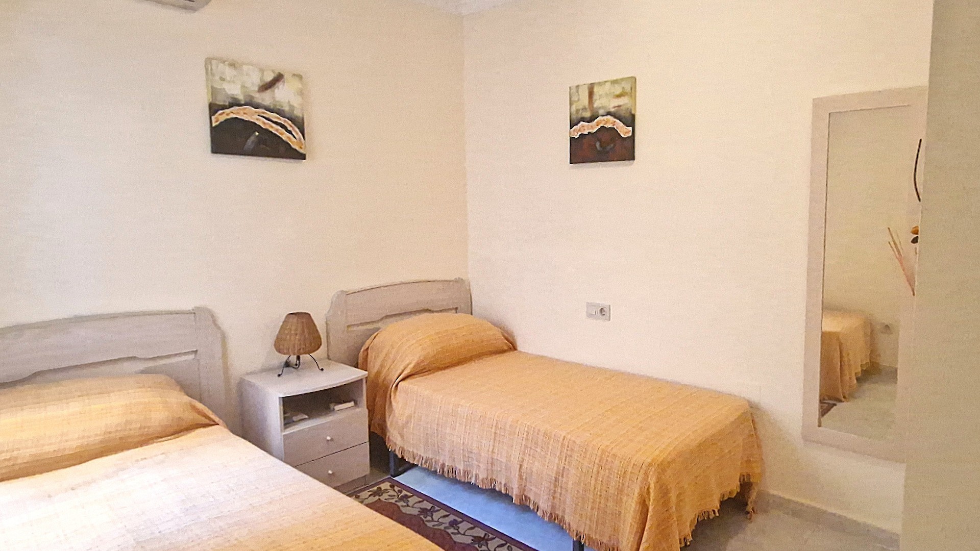 Revente - Maison de ville -
Orihuela Costa