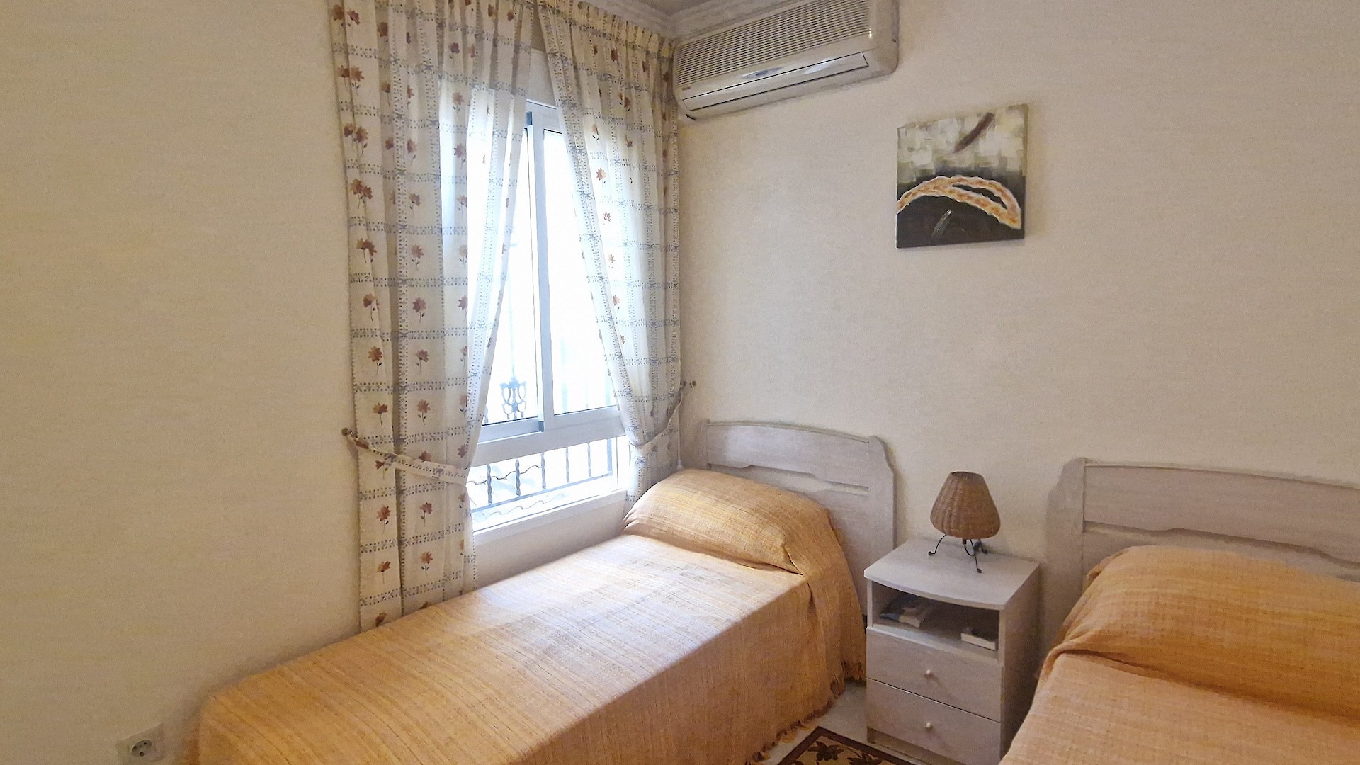 Revente - Maison de ville -
Orihuela Costa