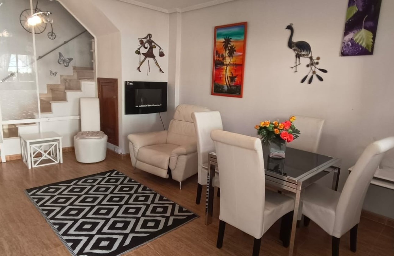 Revente - Maison de ville -
Orihuela Costa