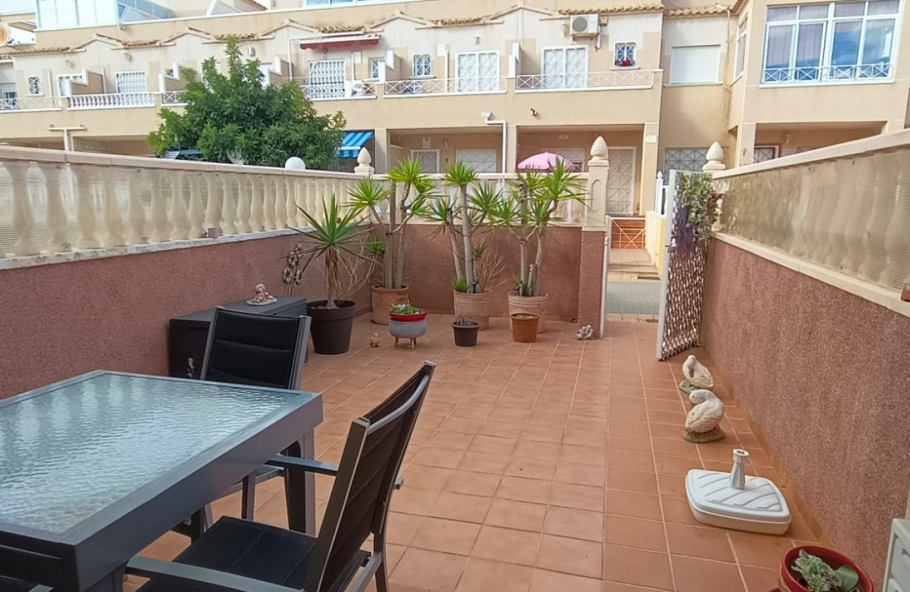 Revente - Maison de ville -
Orihuela Costa