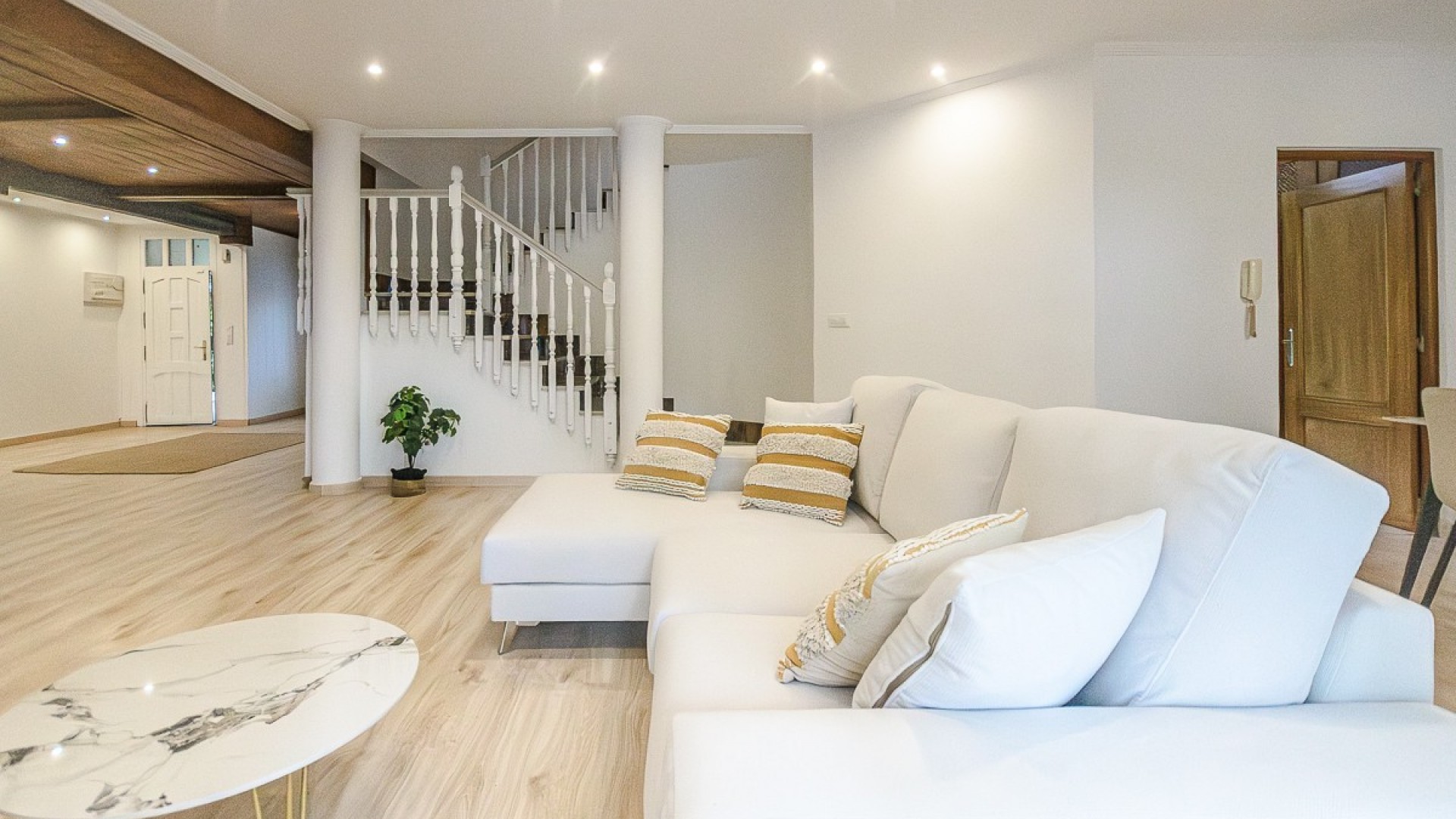 Revente - Maison de ville -
Orihuela