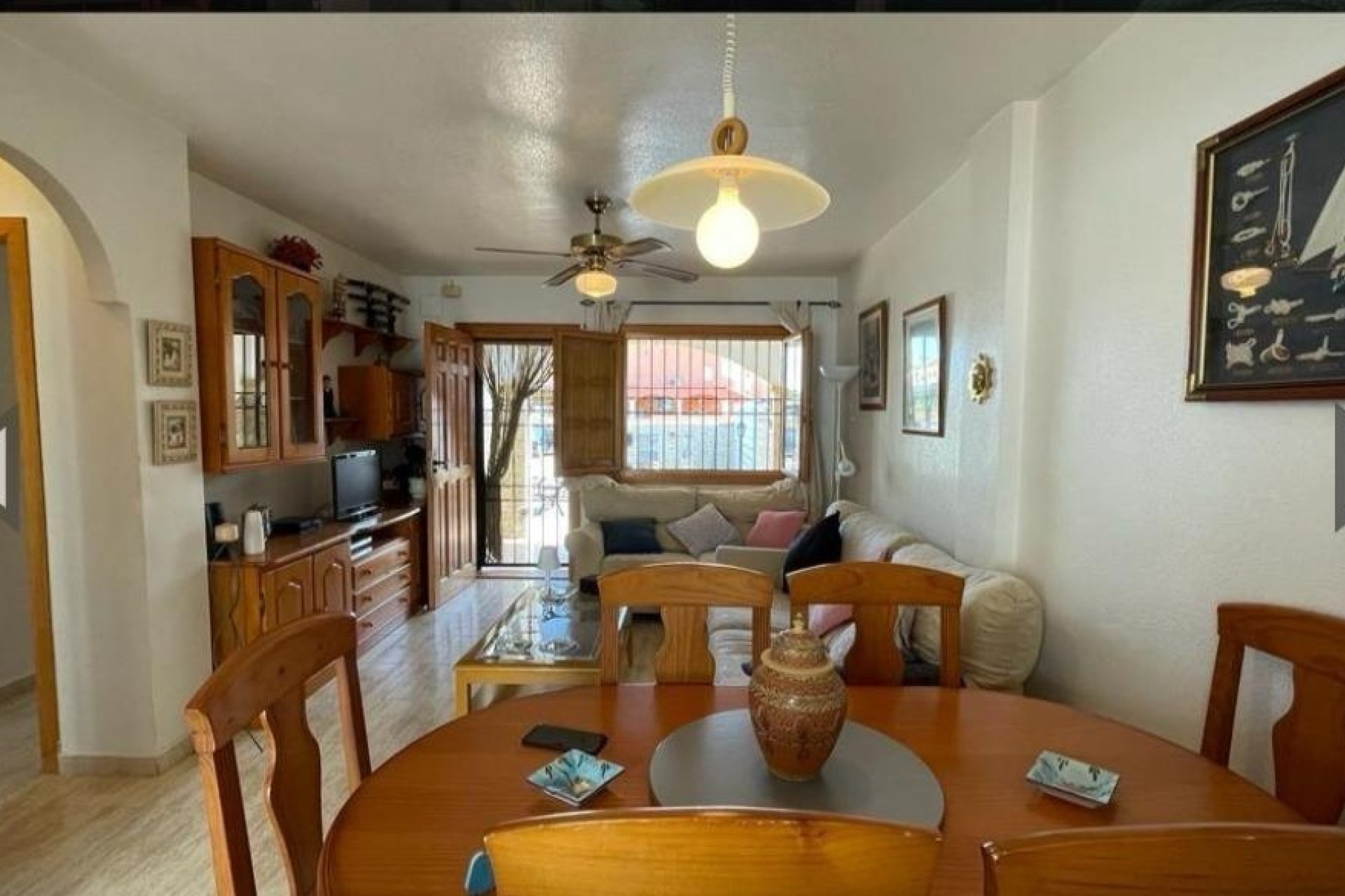 Revente - Maison de ville -
Pilar de la Horadada - Pueblo Latino