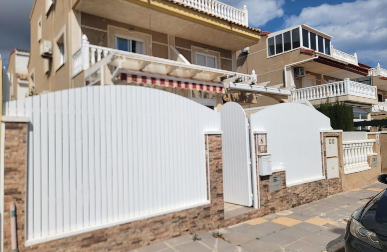 Revente - Maison de ville -
Pilar de la Horadada - Torre de la Horadada