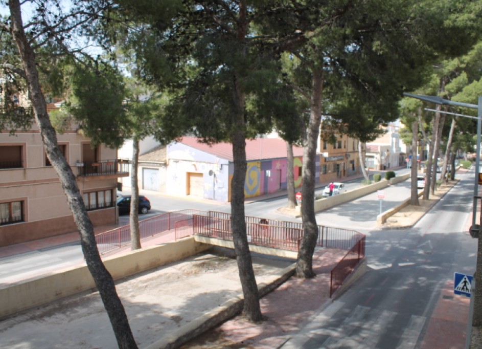 Revente - Maison de ville -
Pinoso - calle lepanto