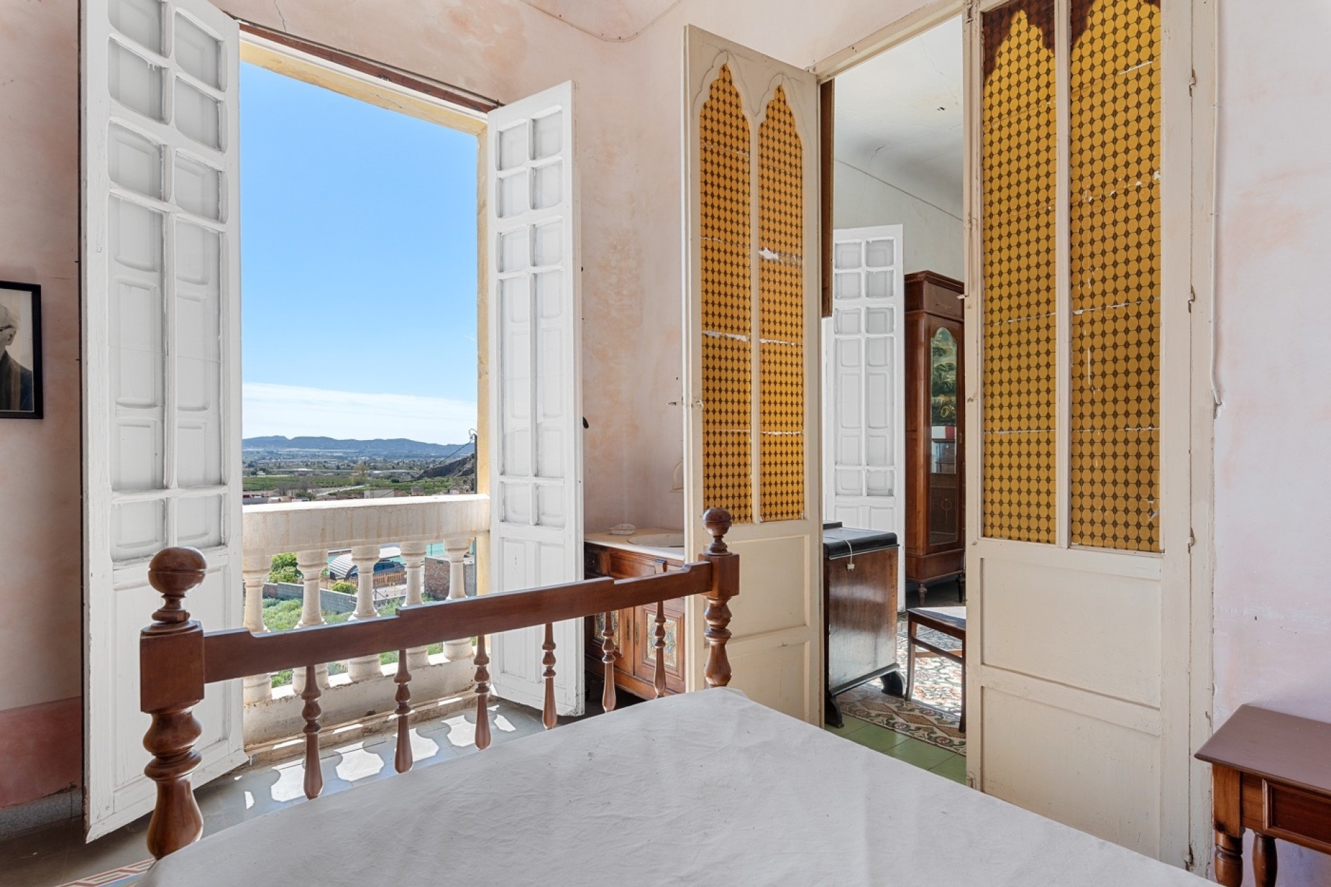 Revente - Maison de ville -
Pinoso - Inland