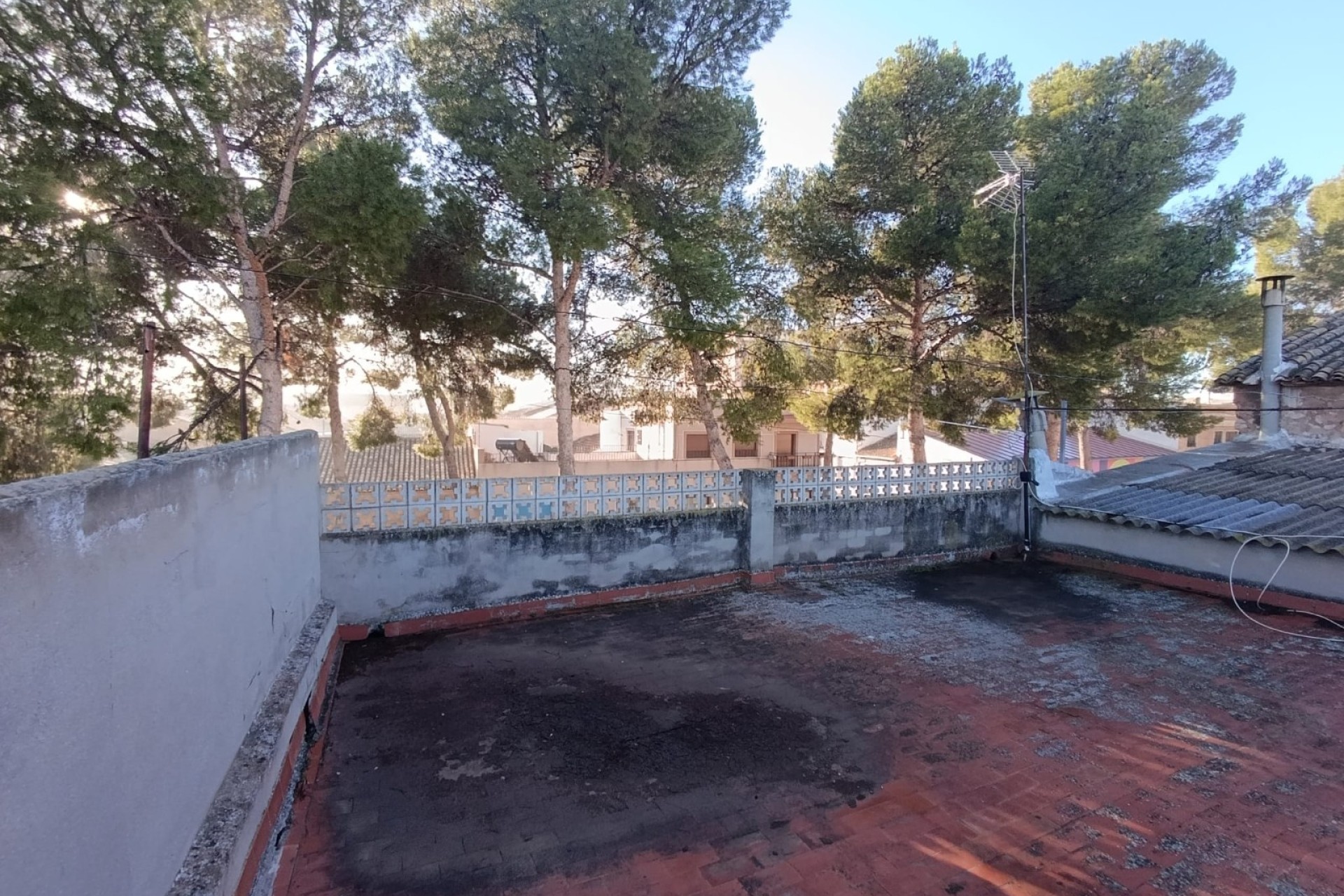 Revente - Maison de ville -
Pinoso - Inland