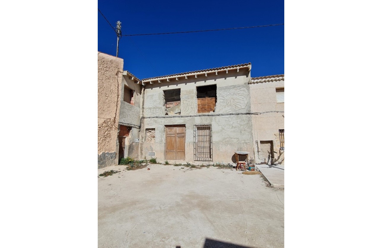 Revente - Maison de ville -
Pinoso - Inland