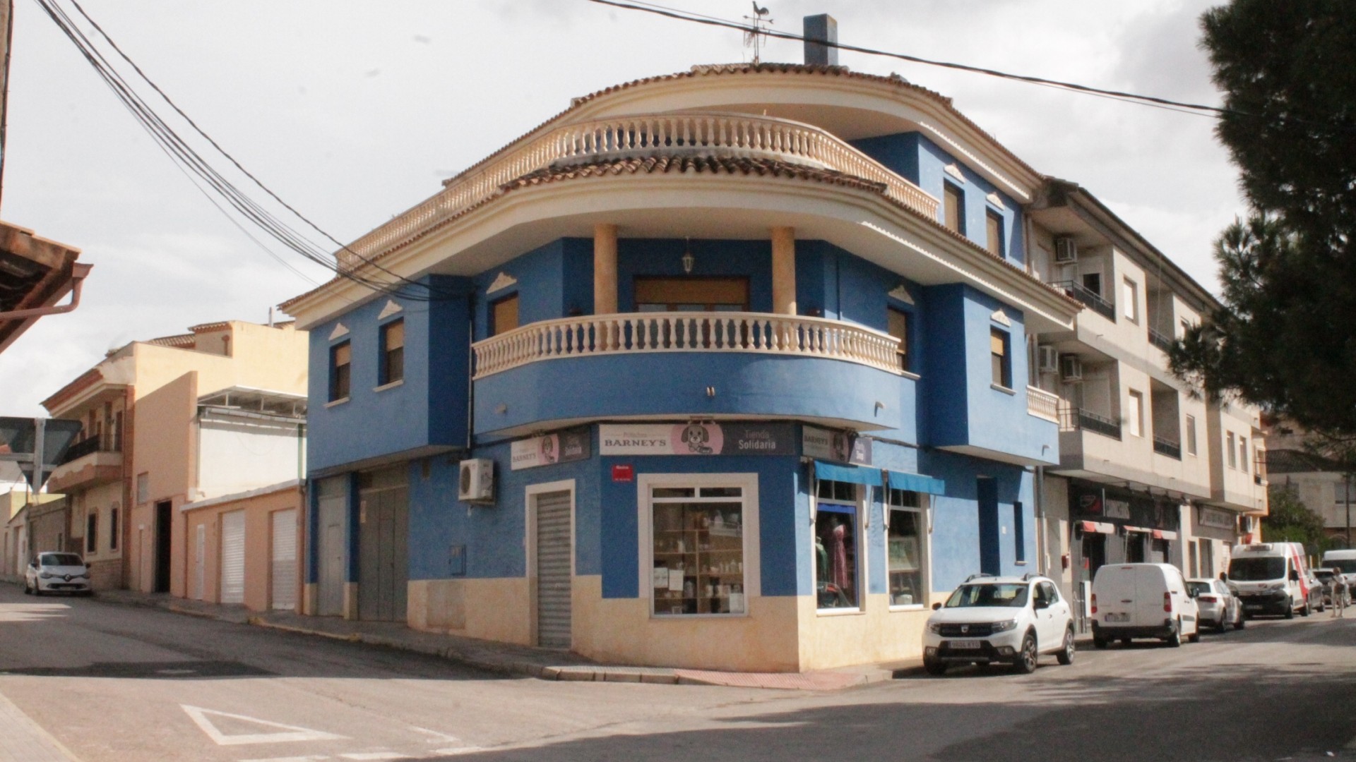 Revente - Maison de ville -
Pinoso - Pinoso Alicante