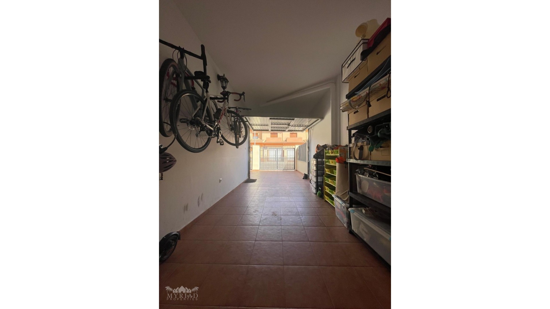 Revente - Maison de ville -
Pinoso - Pinoso Alicante