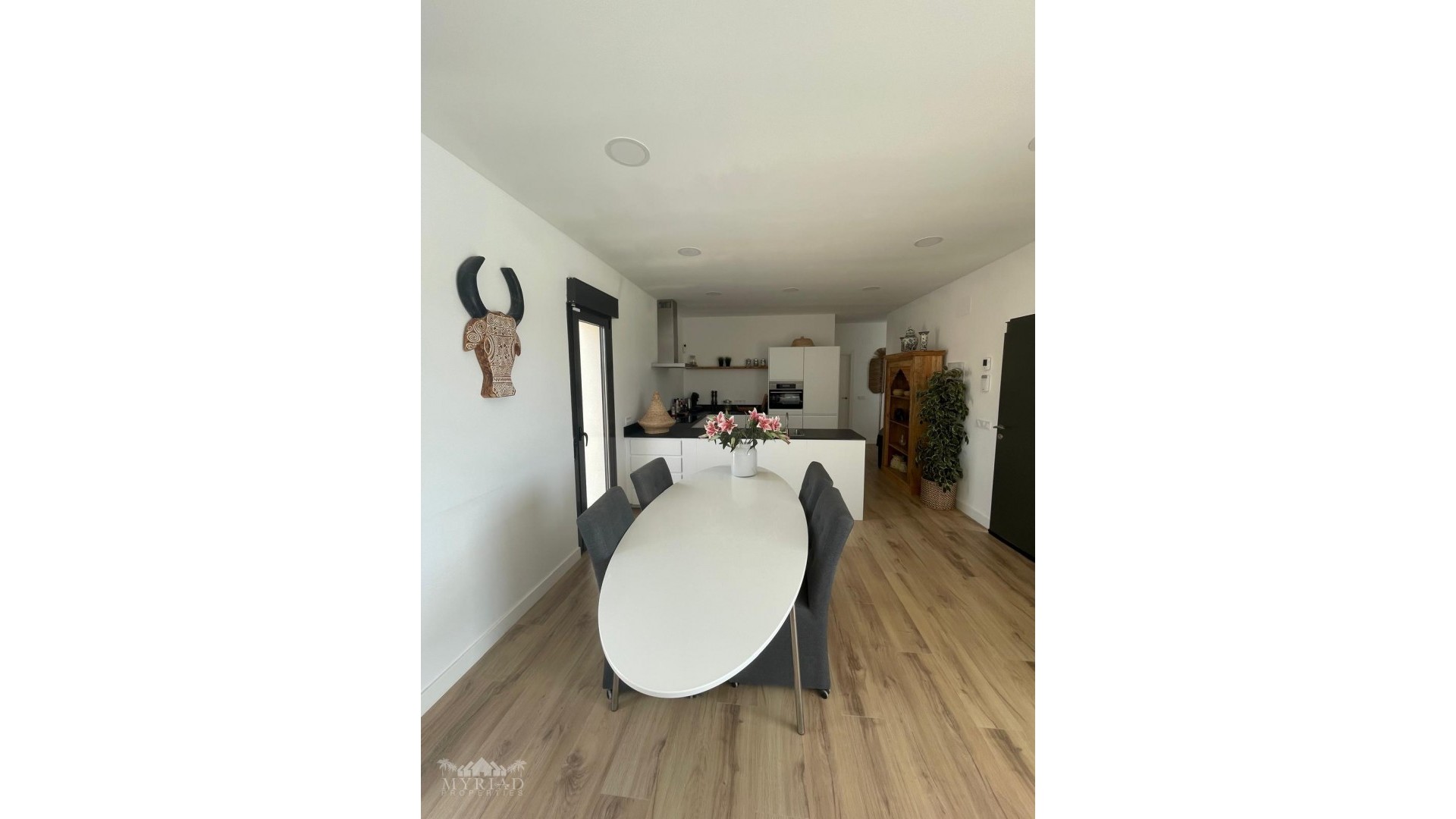 Revente - Maison de ville -
Pinoso - Pinoso Alicante