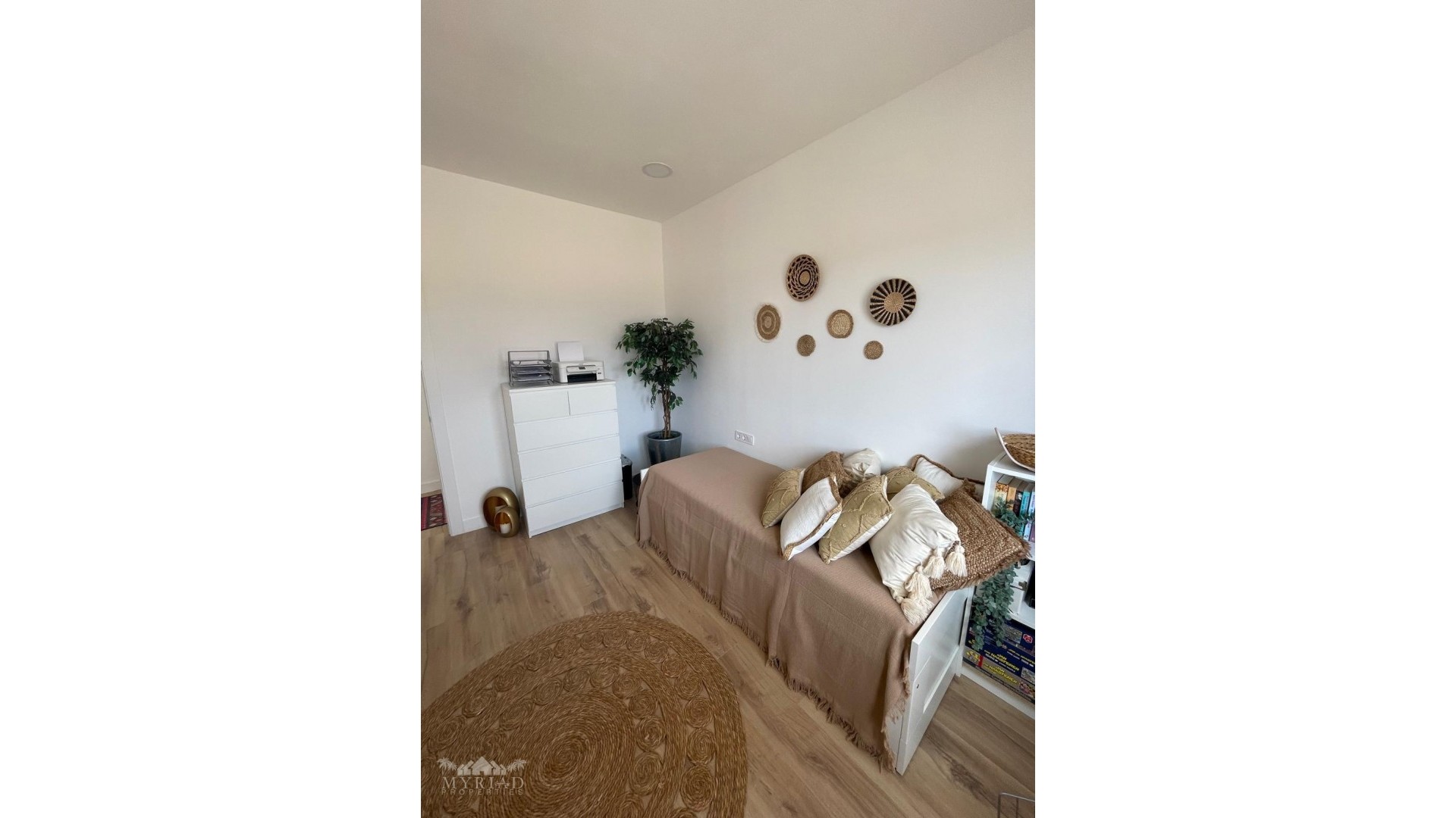 Revente - Maison de ville -
Pinoso - Pinoso Alicante