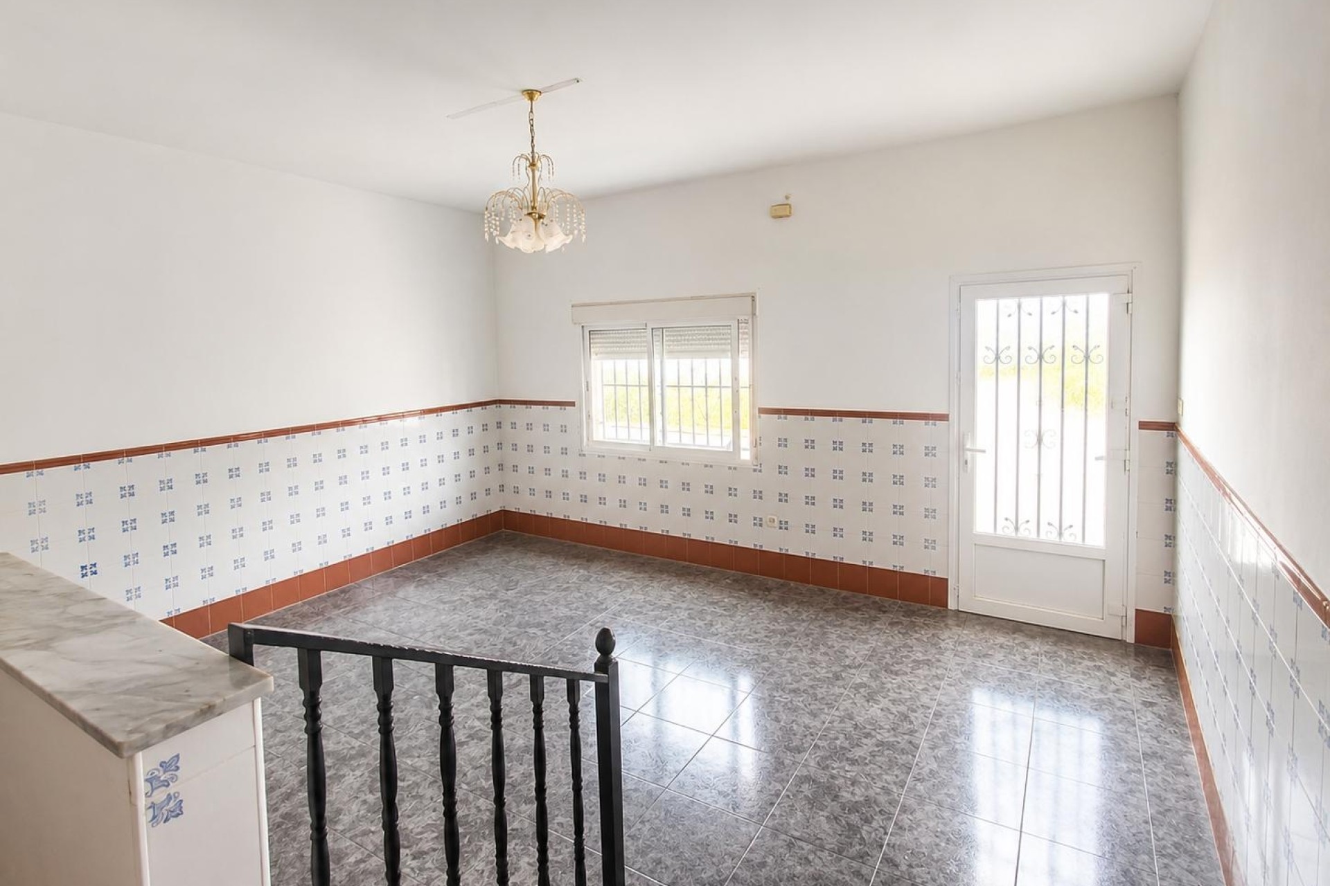 Revente - Maison de ville -
Pinoso