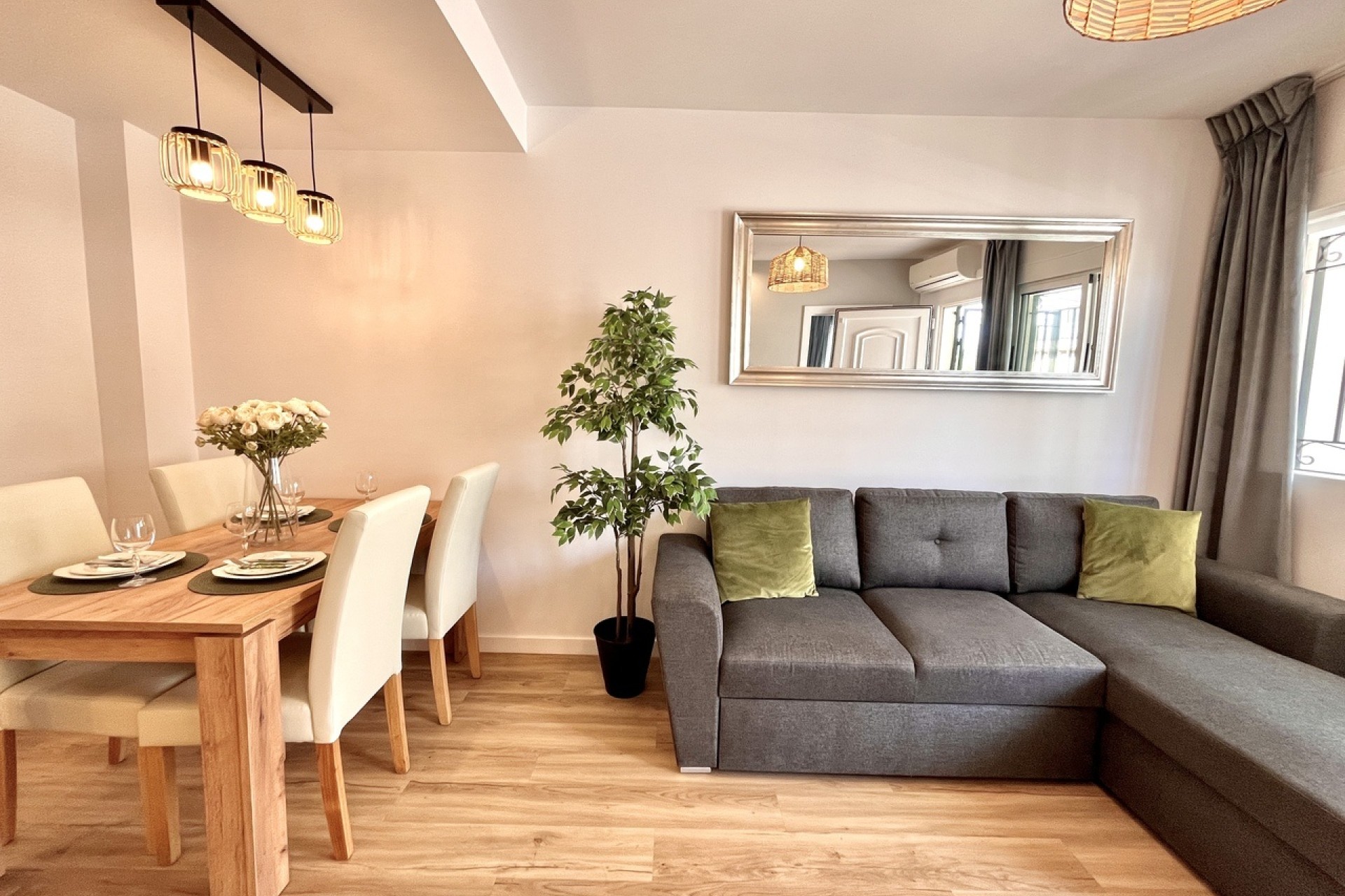 Revente - Maison de ville -
Playa Flamenca - Costa Blanca
