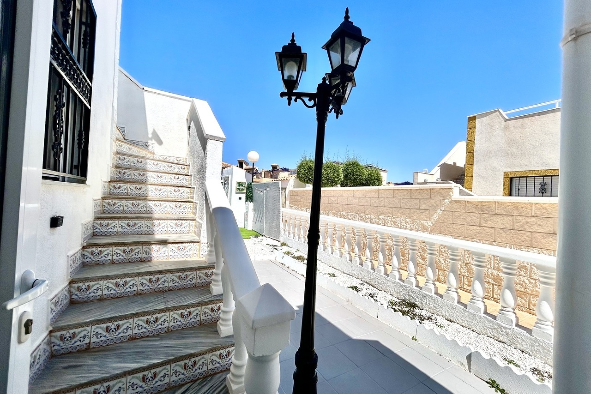 Revente - Maison de ville -
Punta Prima - Costa Blanca