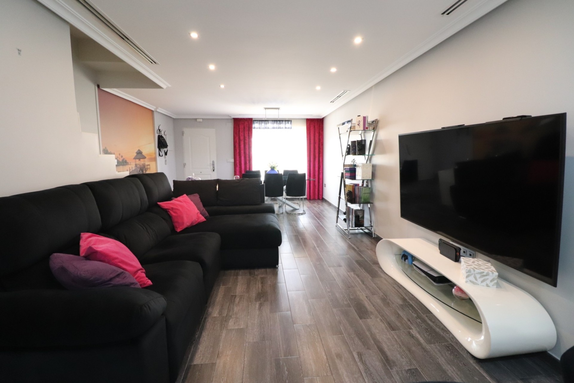 Revente - Maison de ville -
Redovan - Redovan - Town