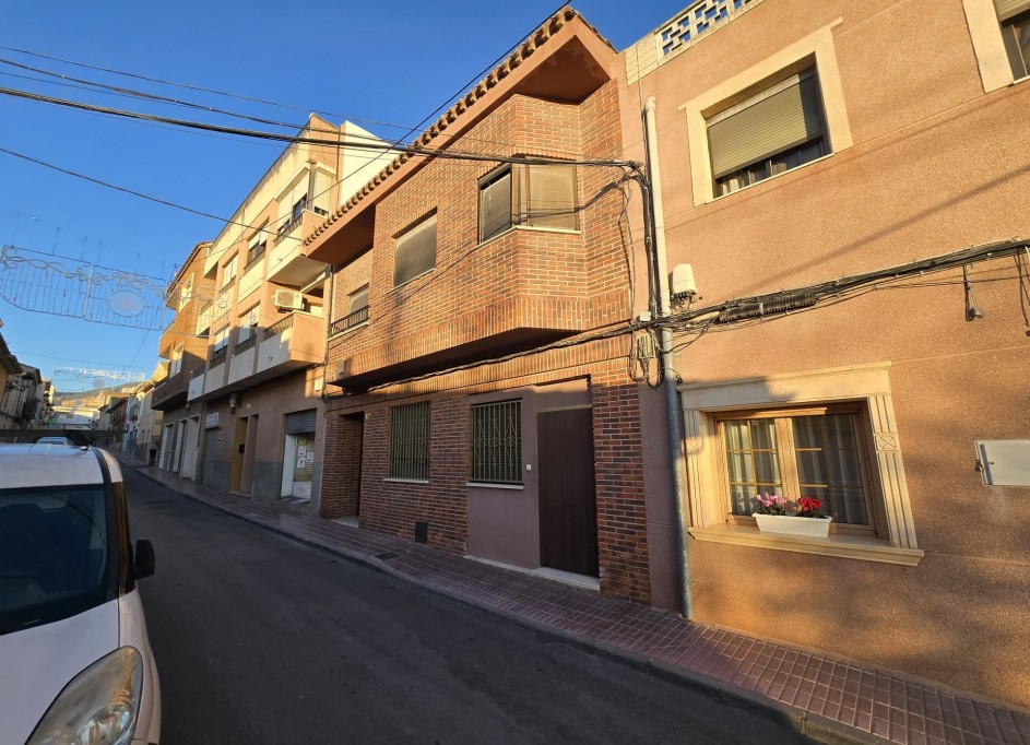 Revente - Maison de ville -
Salinas