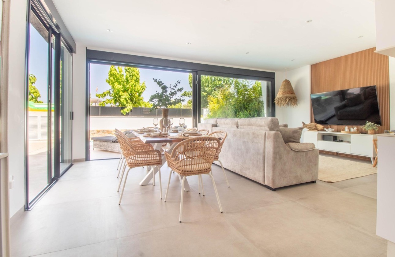 Revente - Maison de ville -
Santiago de la ribera - zona san blas