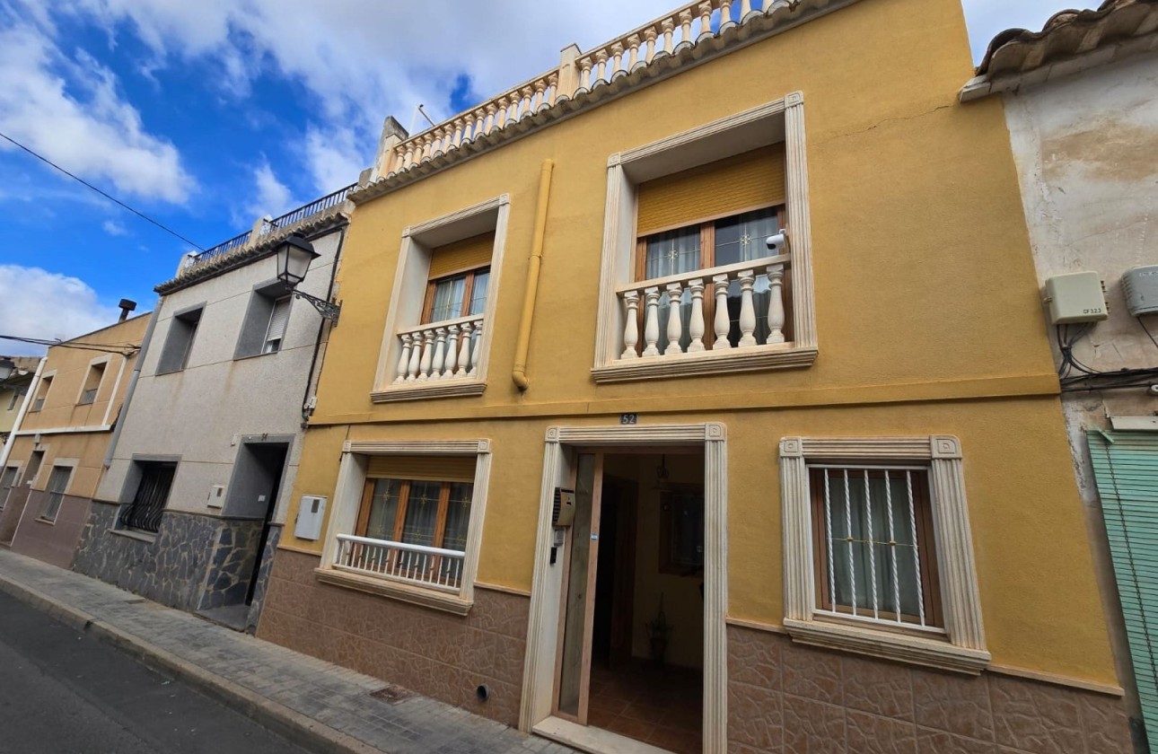 Revente - Maison de ville -
SAX