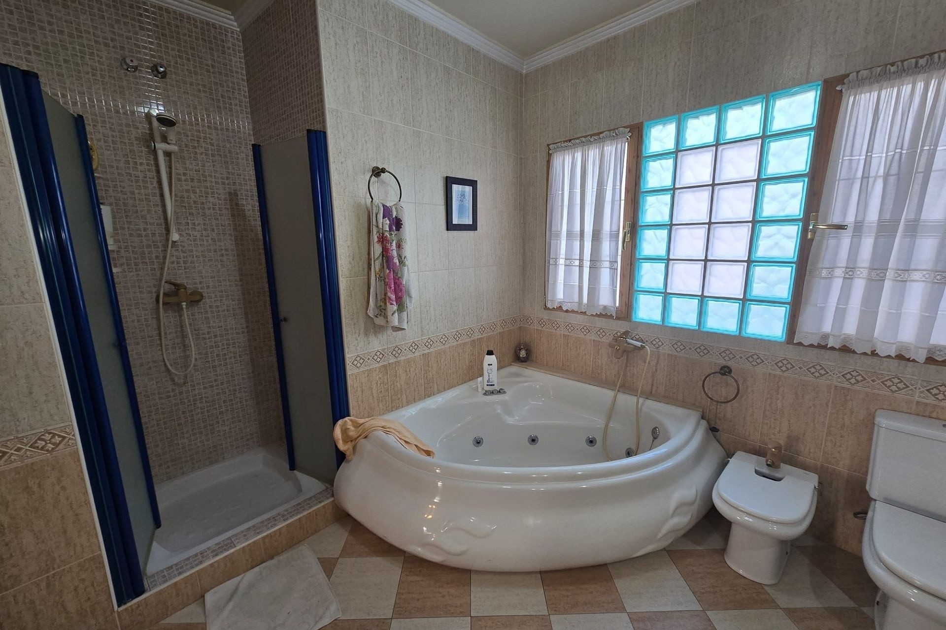 Revente - Maison de ville -
SAX