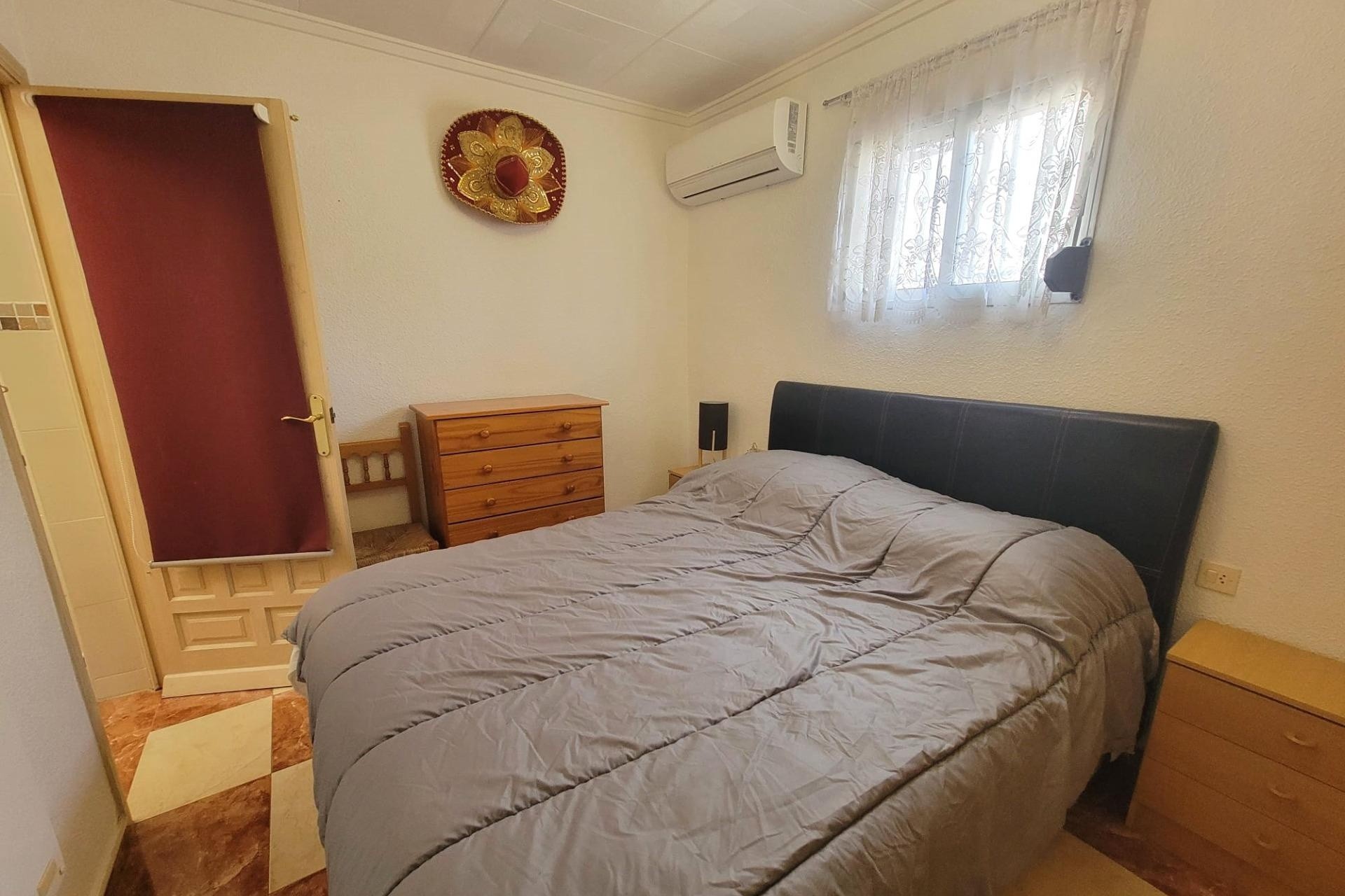 Revente - Maison de ville -
Torrevieja - El chaparral