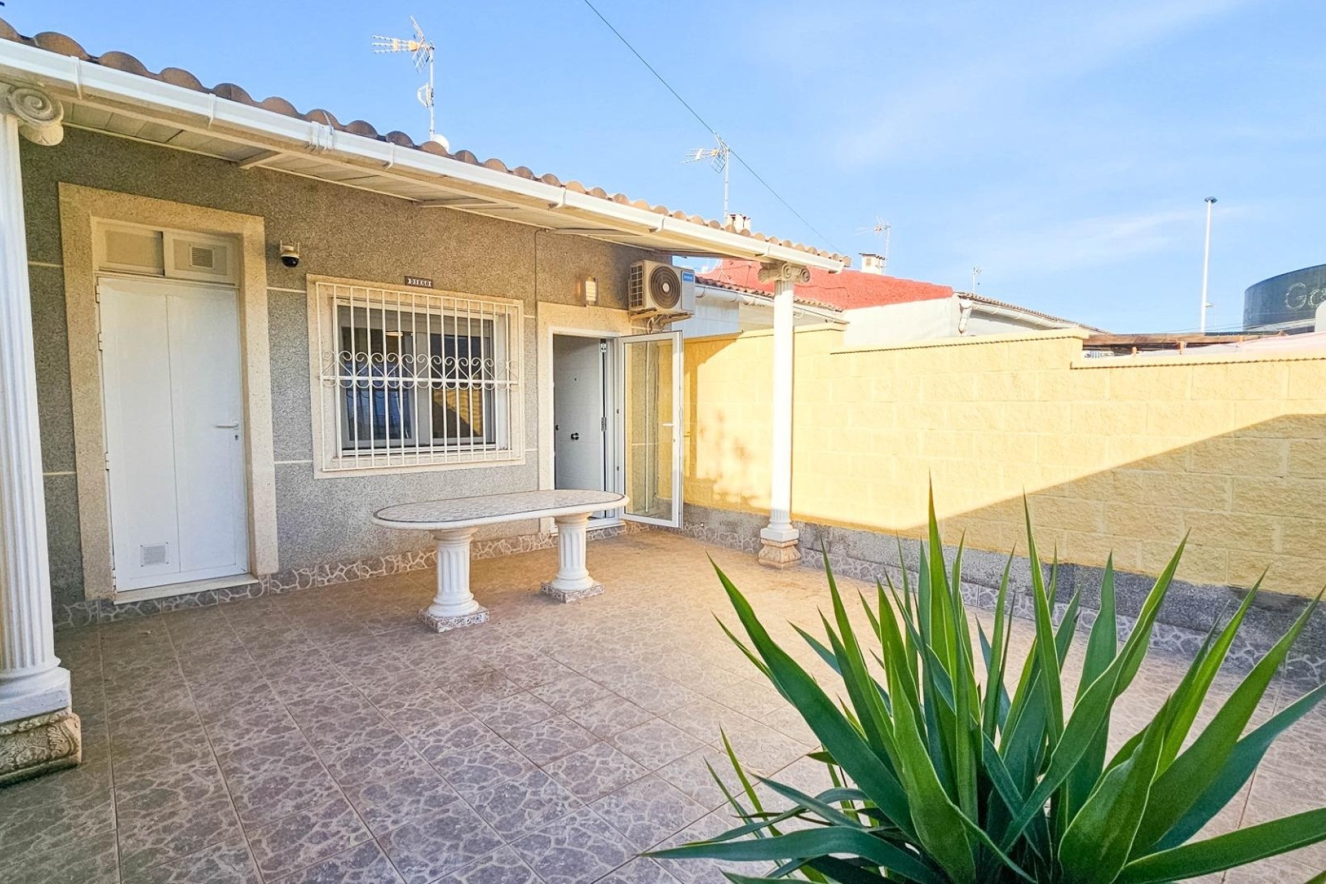 Revente - Maison de ville -
Torrevieja - El Limonar