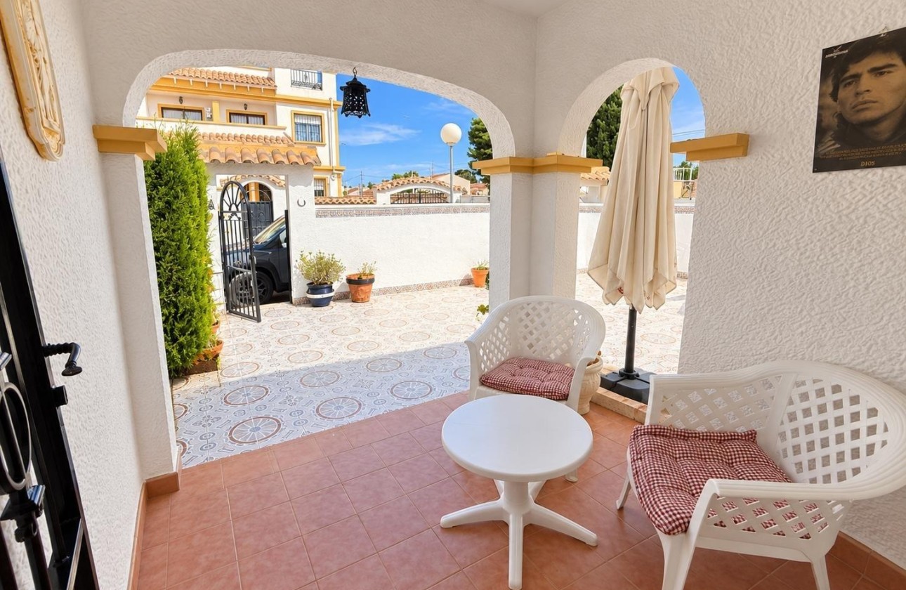Revente - Maison de ville -
Torrevieja - El Limonar