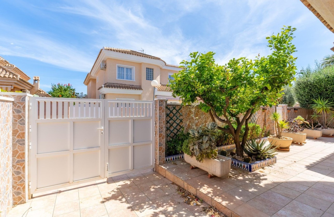 Revente - Maison de ville -
Torrevieja - Los Balcones - Los Altos del Edén