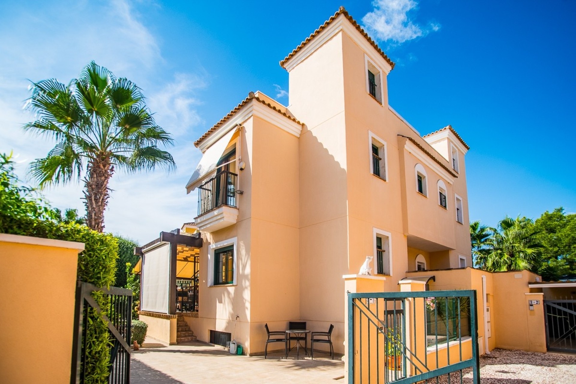Revente - Maison de ville -
Torrevieja - Los Balcones