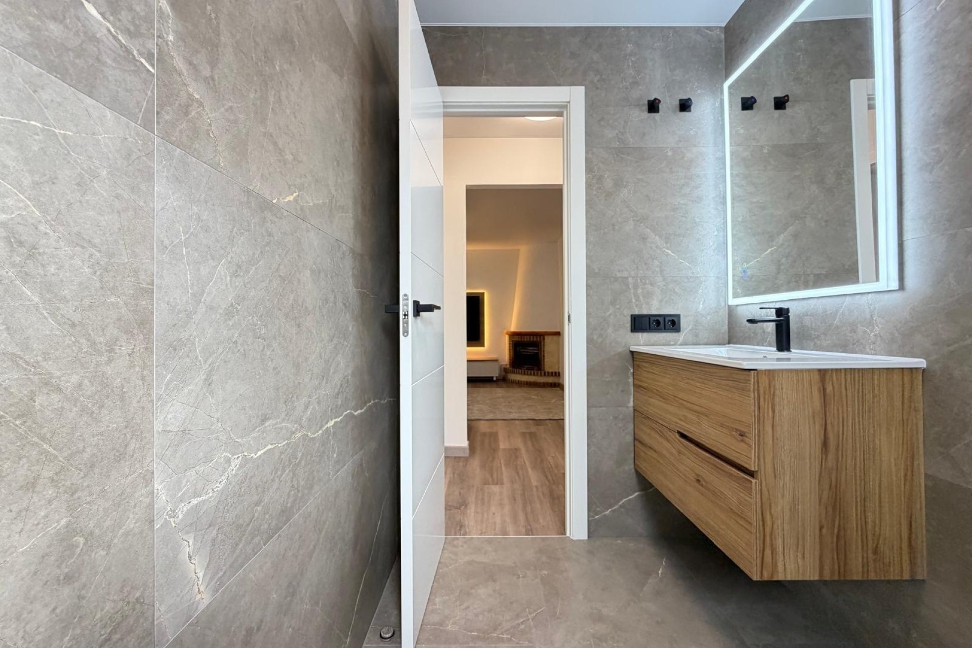 Revente - Maison de ville -
Torrevieja - Miramar - Torre Del Moro