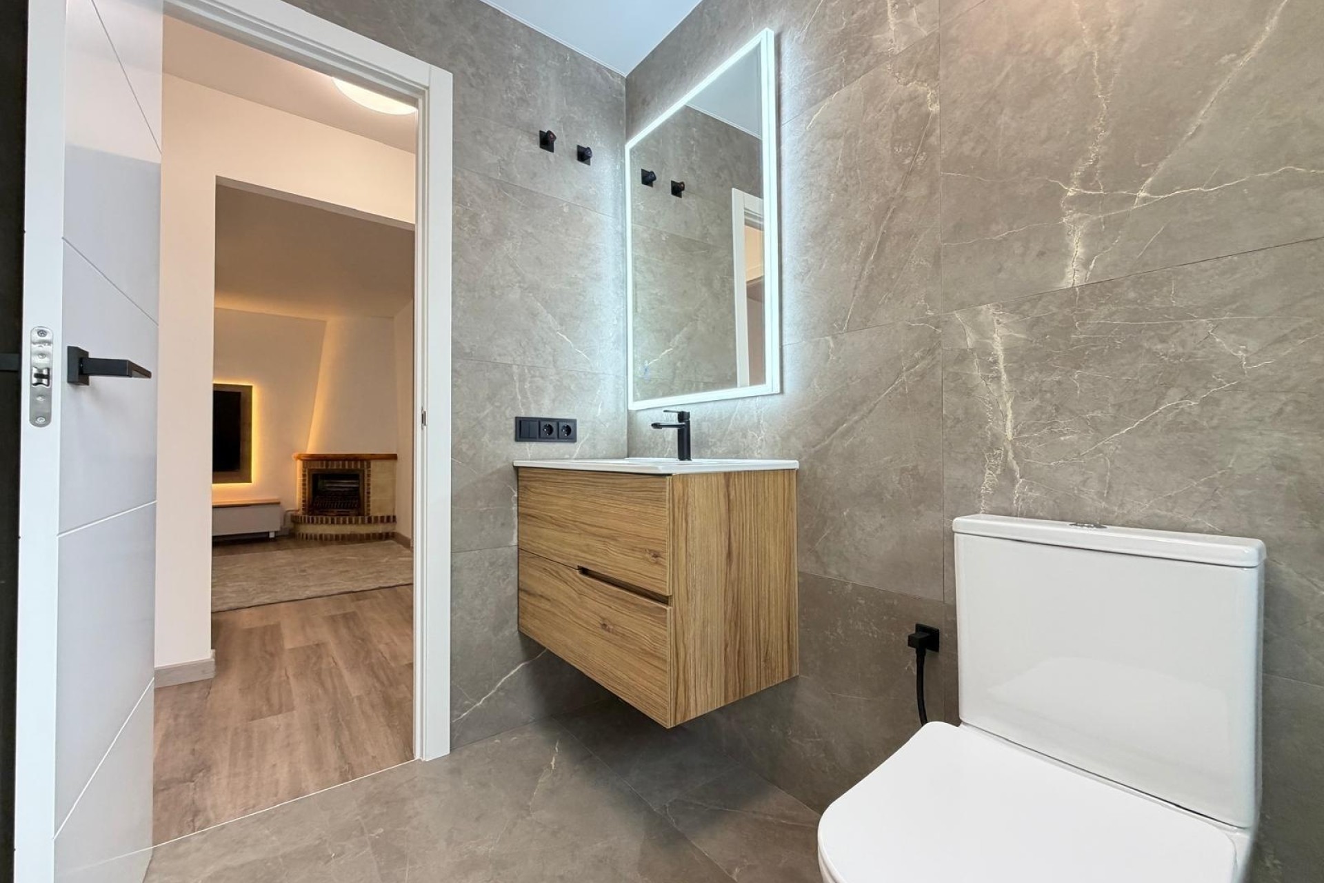Revente - Maison de ville -
Torrevieja - Miramar - Torre Del Moro