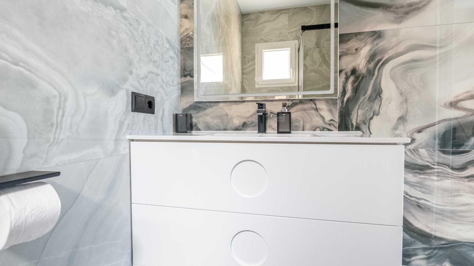 Revente - Maison de ville -
Torrevieja - Punta prima