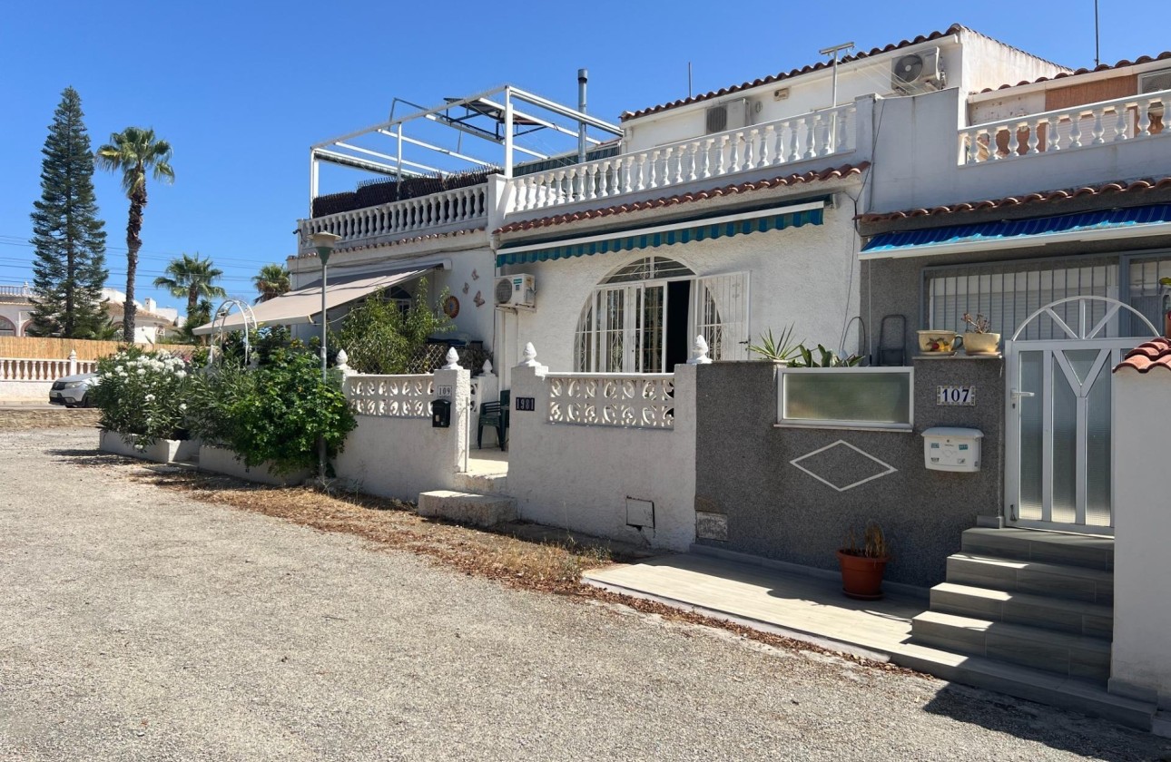 Revente - Maison de ville -
Torrevieja - San Luis
