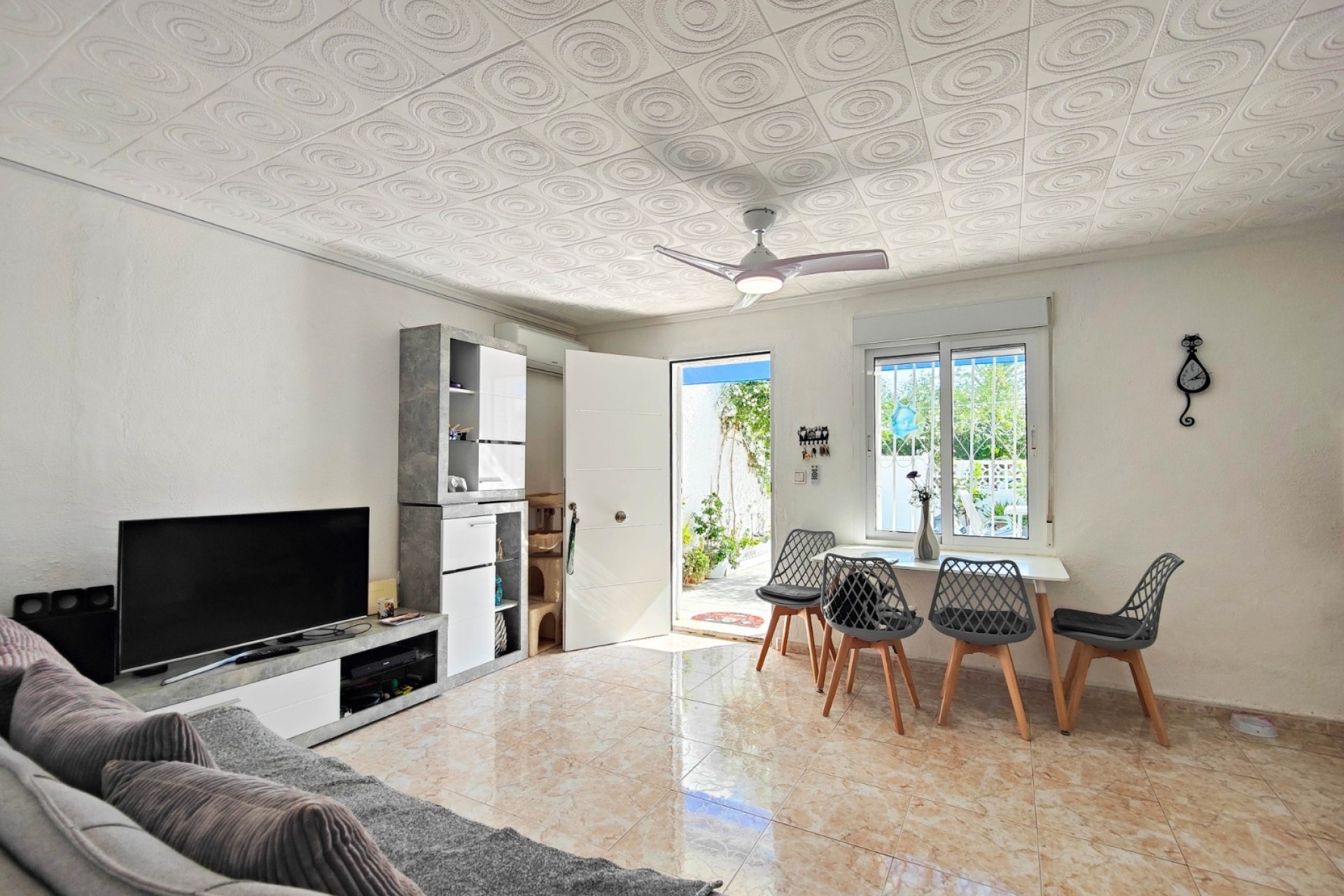 Revente - Maison de ville -
Torrevieja - Torreta - Salado