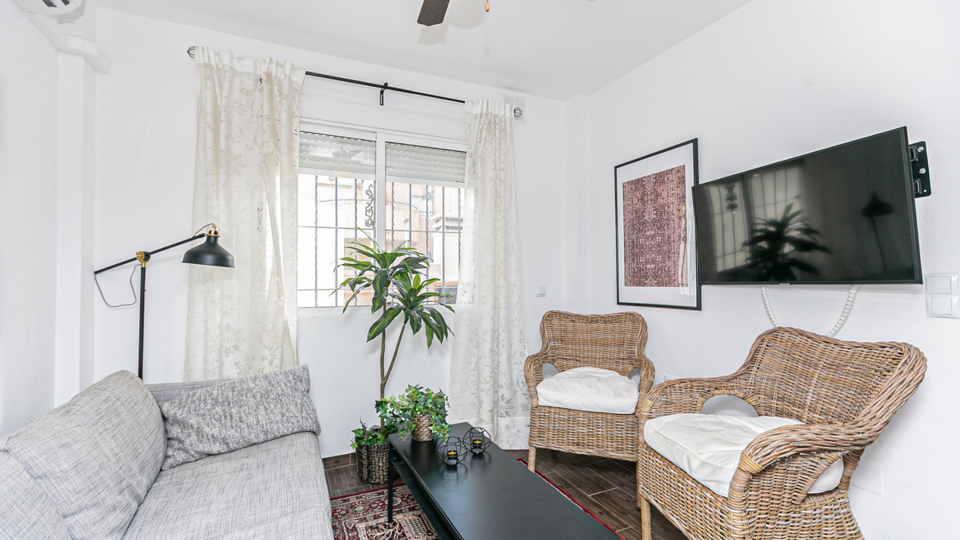 Revente - Maison de ville -
Torrevieja - Torretas