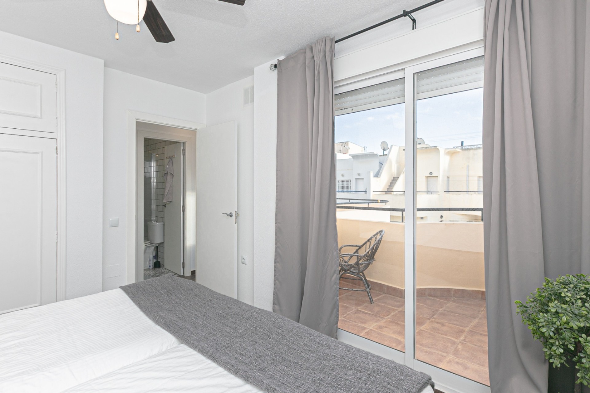 Revente - Maison de ville -
Torrevieja - Torretas