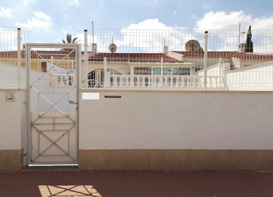 Revente - Maison de ville -
Torrevieja - Torretas