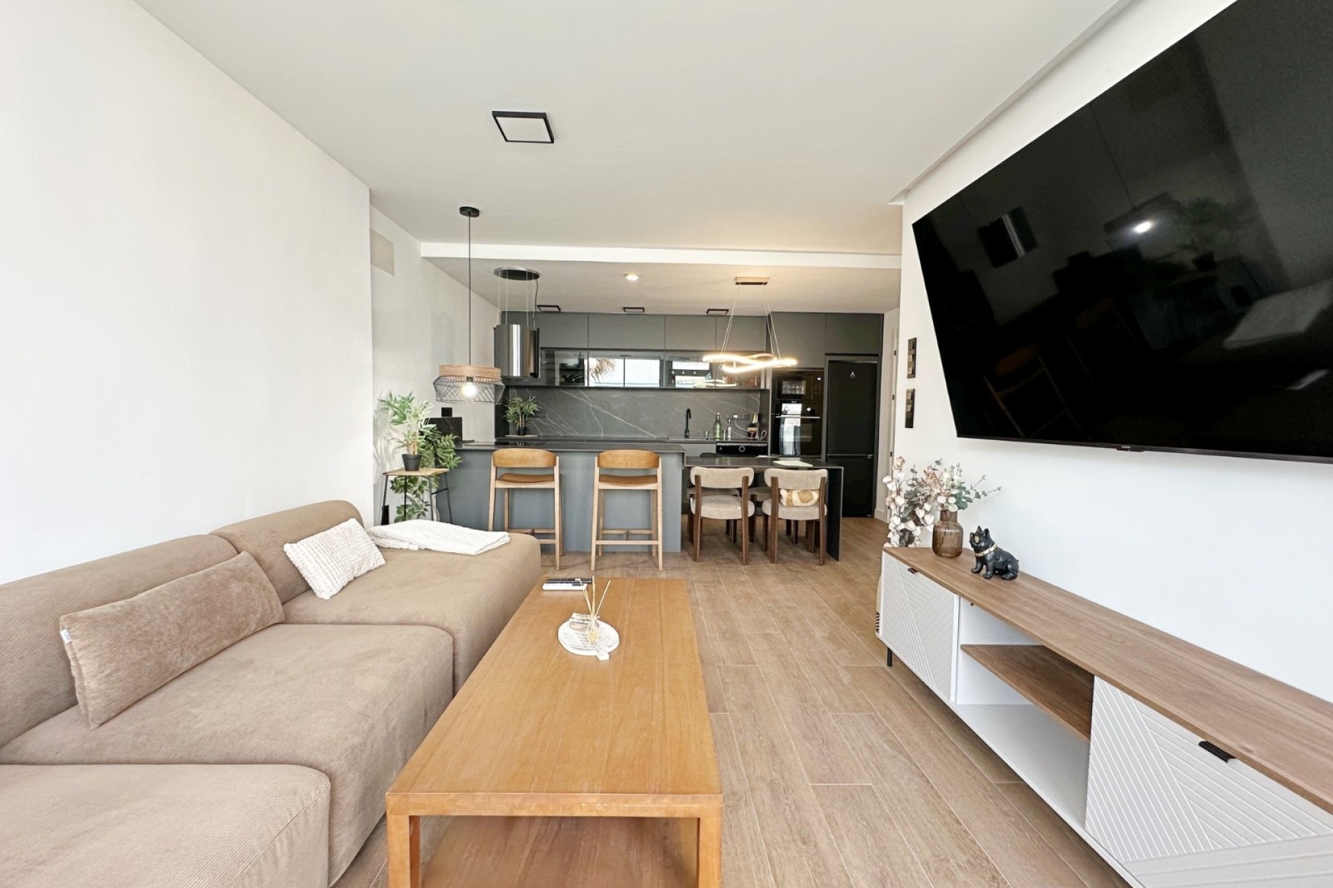 Revente - Maison de ville -
Torrevieja - Torrevieja - Aguas Nuevas