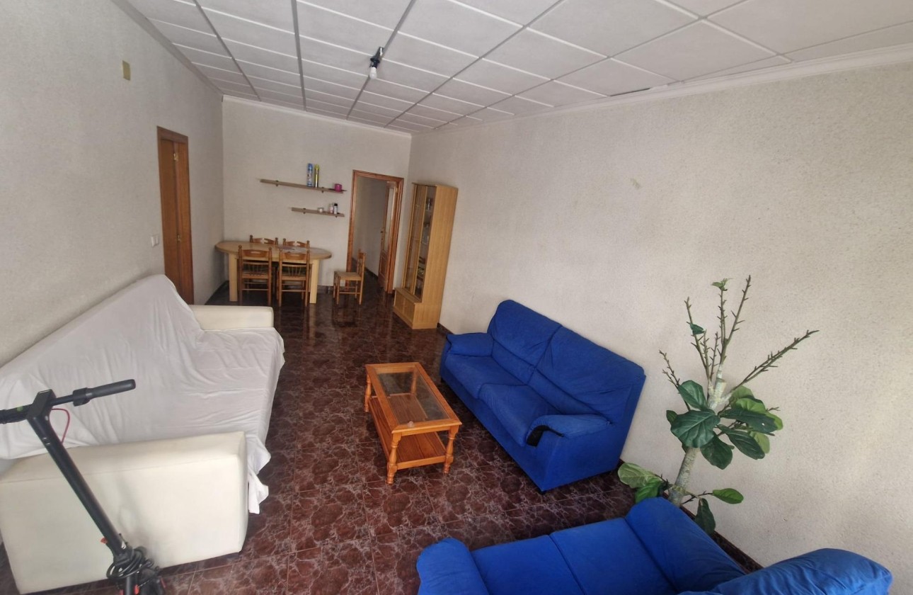 Revente - Maison de ville -
Torrevieja
