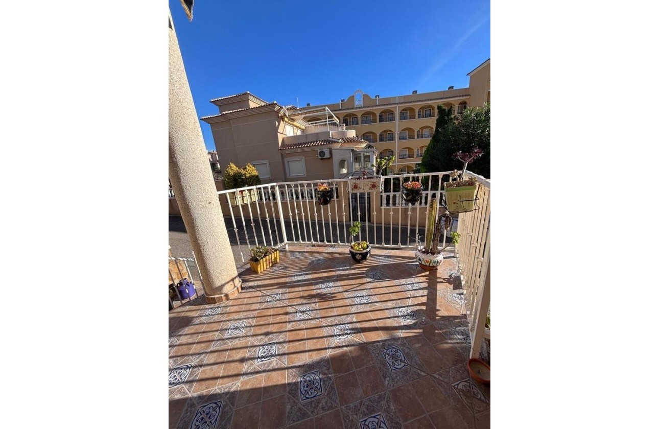 Revente - Maison de ville -
Villamartín - Costa Blanca