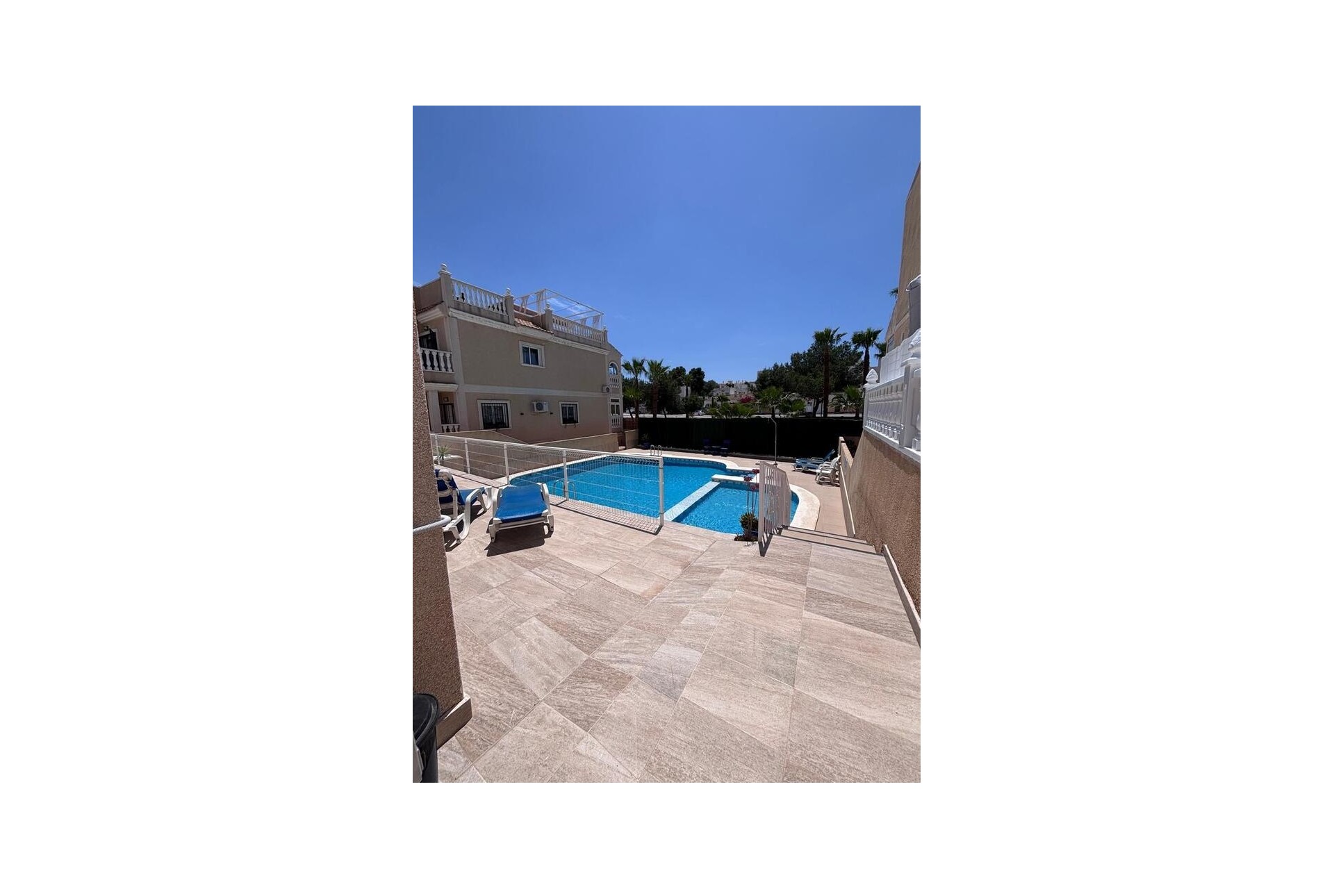Revente - Maison de ville -
Villamartín - Costa Blanca