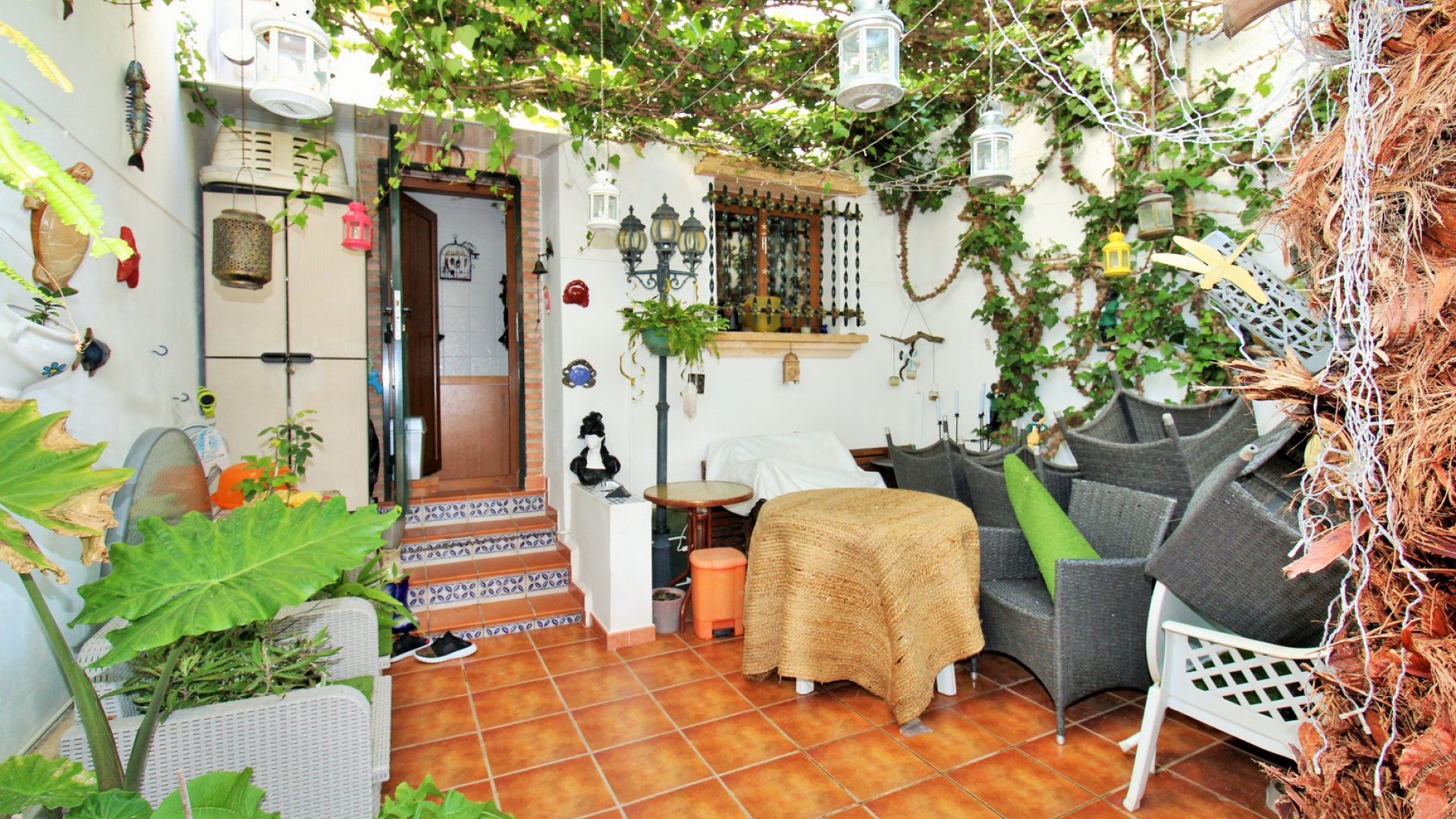 Revente - Maison de ville -
Villamartín - PAU 8