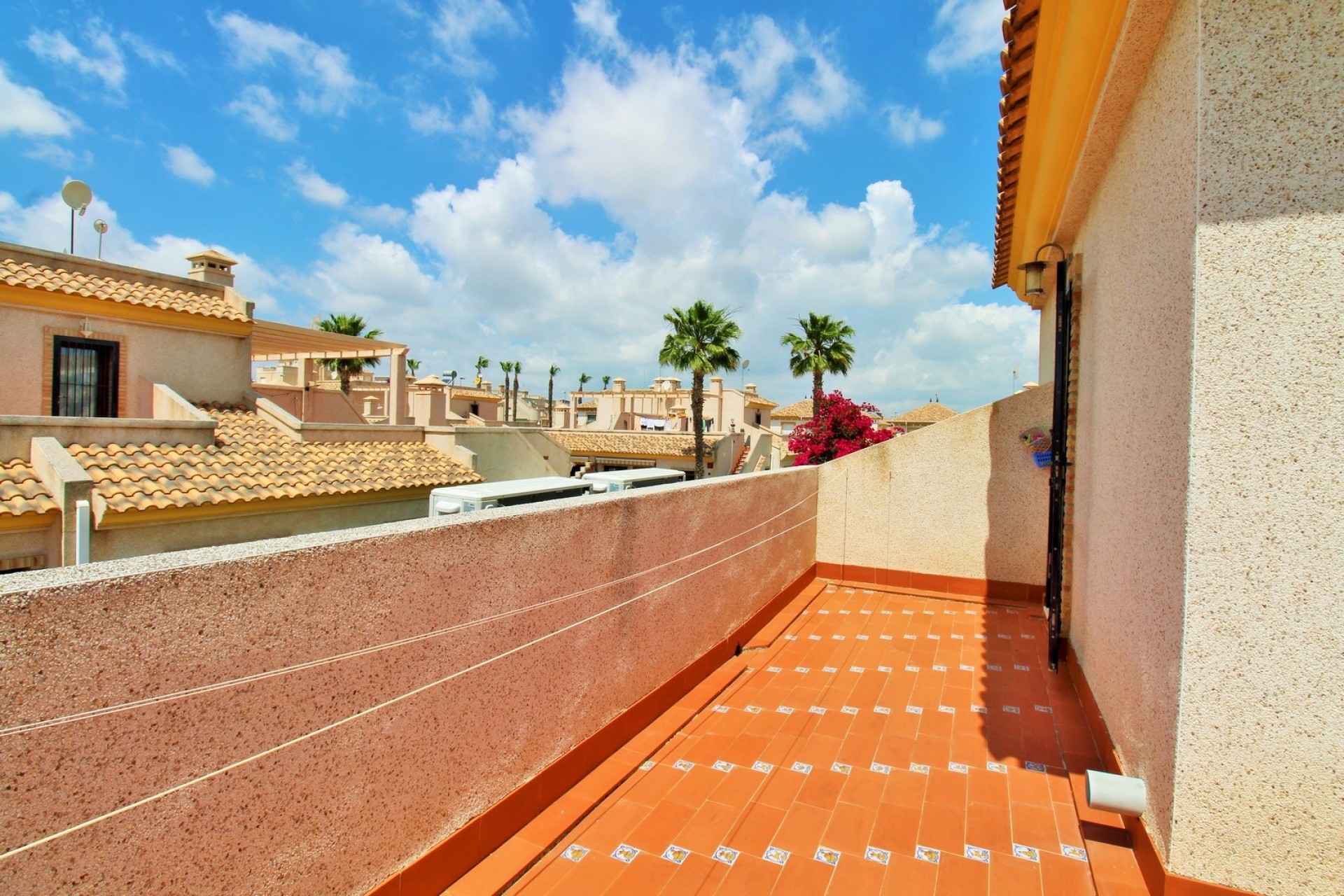 Revente - Maison de ville -
Villamartín - PAU 8