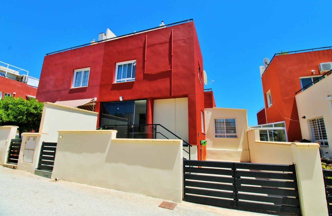 Revente - Maison de ville -
Villamartín