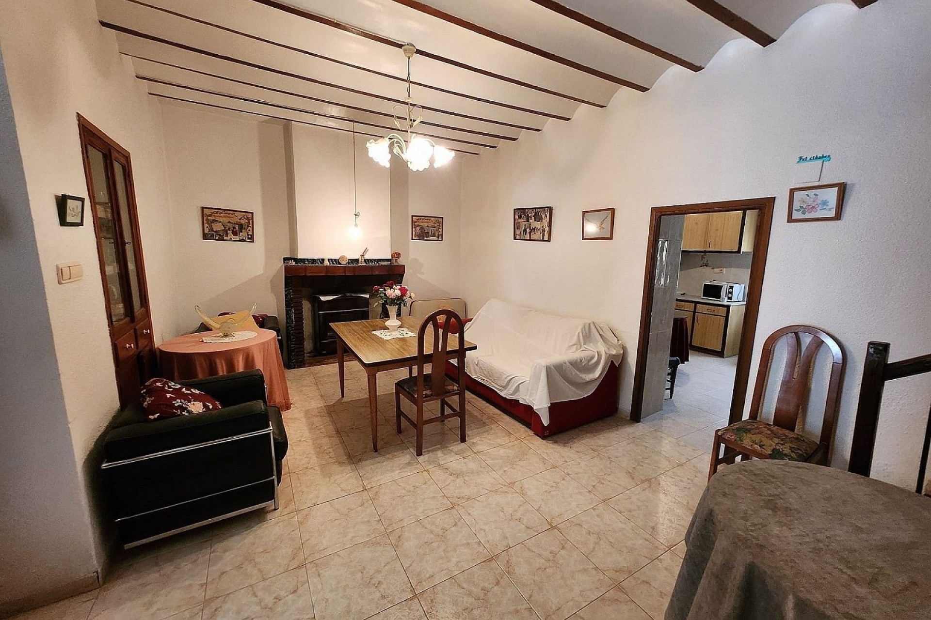 Revente - Maison de ville -
Yecla