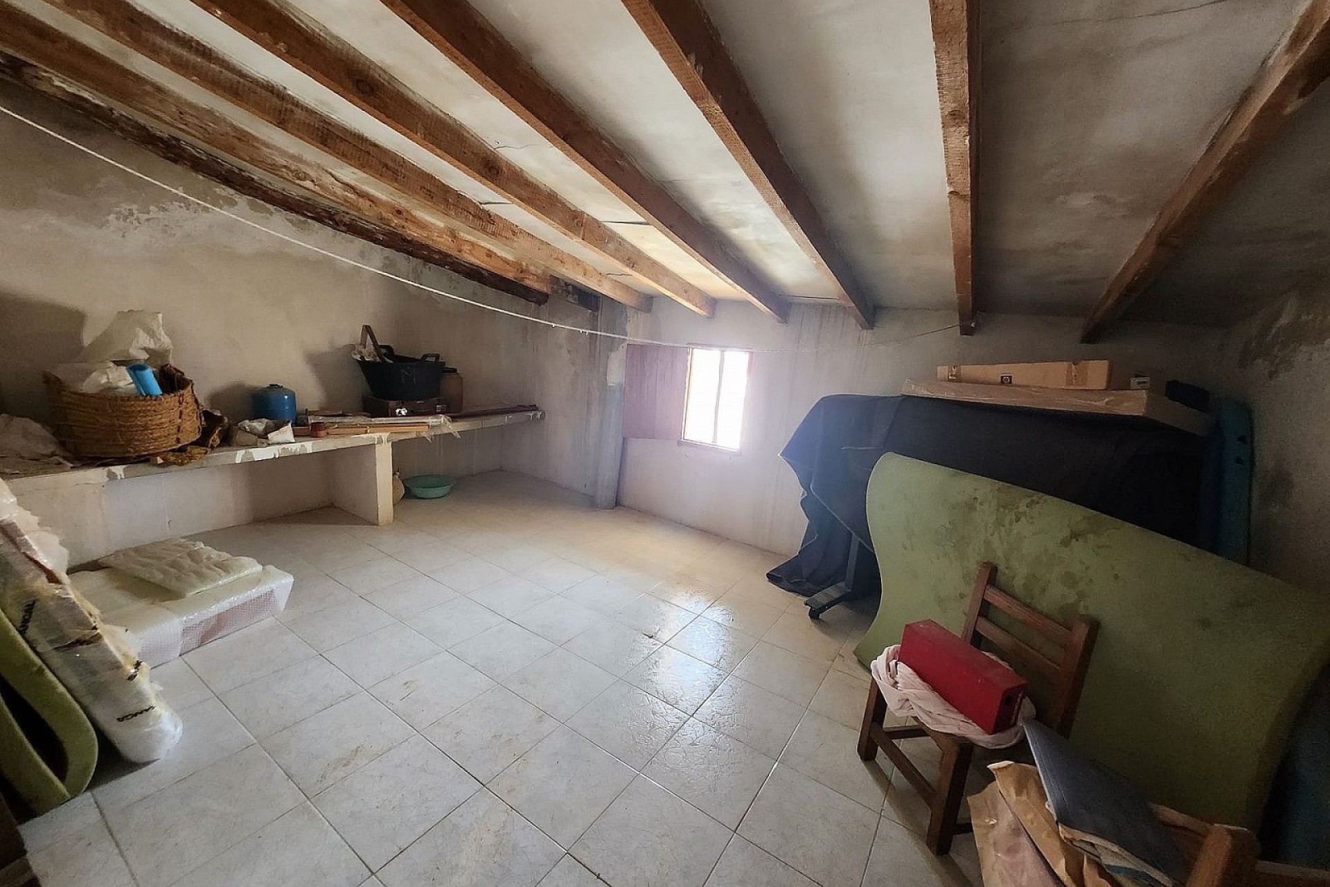 Revente - Maison de ville -
Yecla