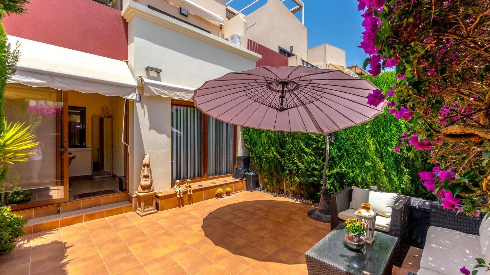 Revente - Maison mitoyenne / Maison de ville -
Torrevieja - Aguas Nuevas